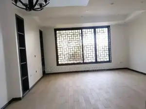 5bdrm Villa in Munyonyo, Central Division for rent