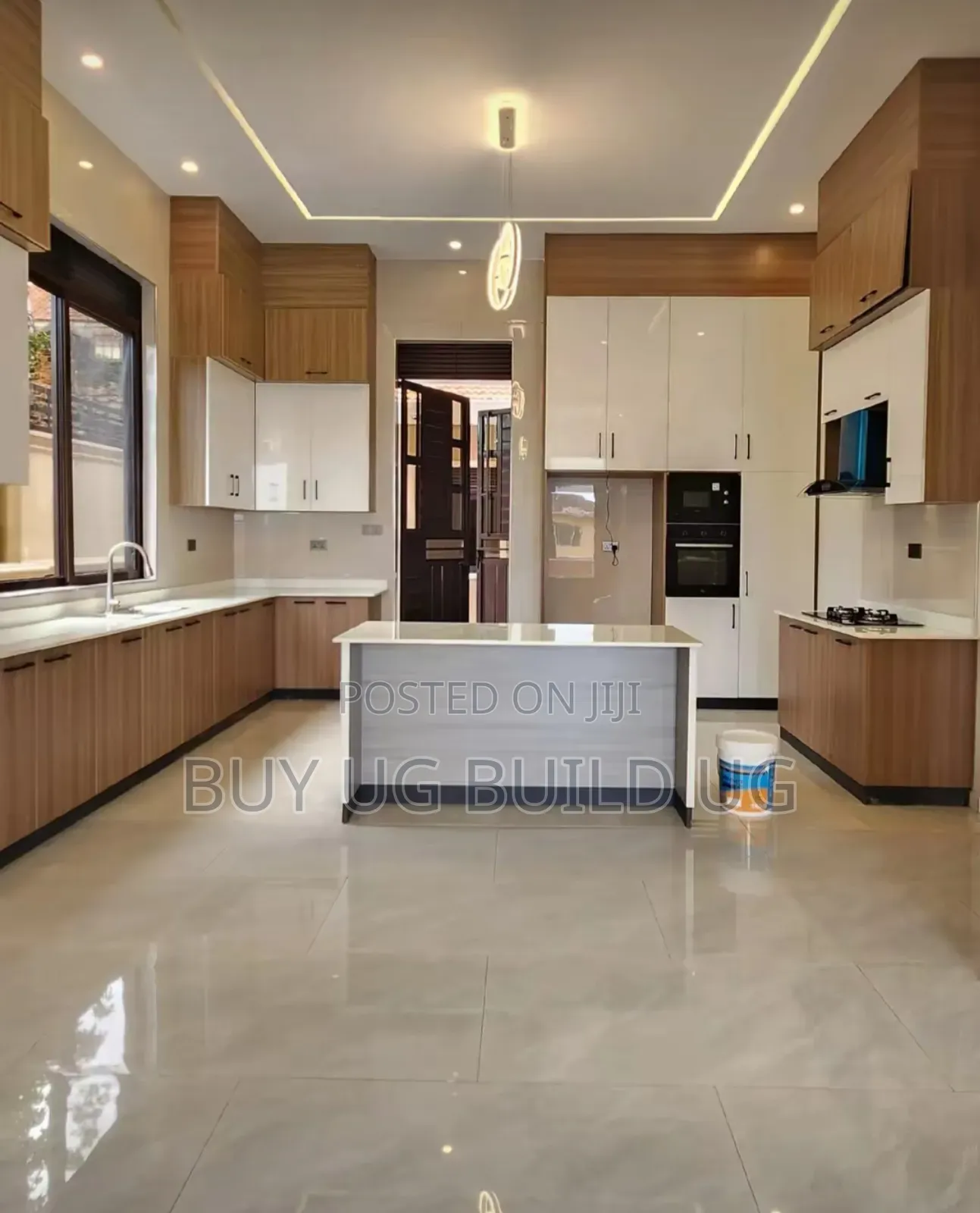 4bdrm Bungalow in Akright City, Central Division for sale