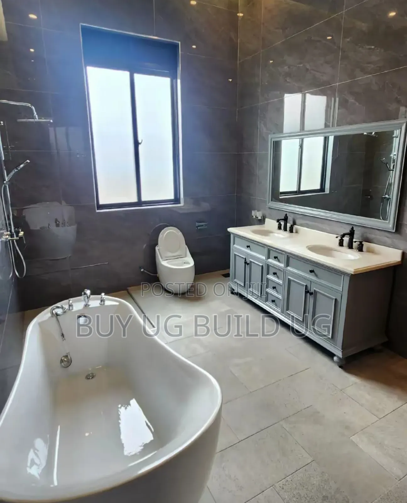 4bdrm Bungalow in Akright City, Central Division for sale