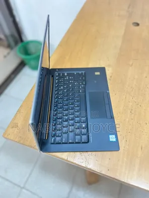 New Laptop Dell Latitude 13 7370 8GB Intel Core i7 SSD 256GB