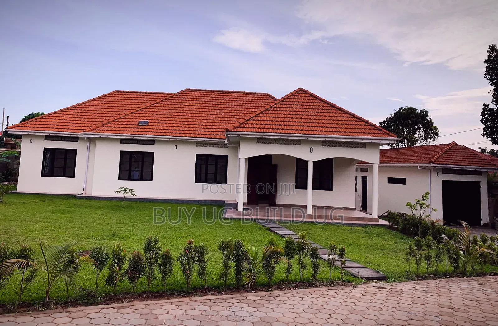 4bdrm Bungalow in Kyanja Kungu, Central Division for sale