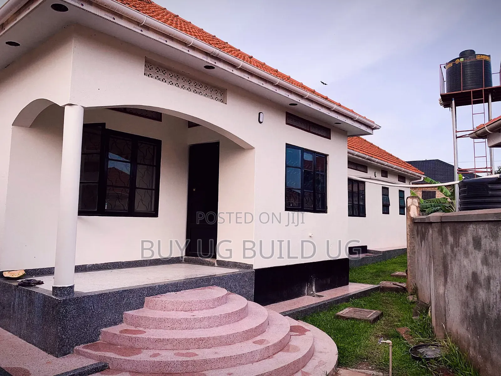 4bdrm Bungalow in Kyanja Kungu, Central Division for sale