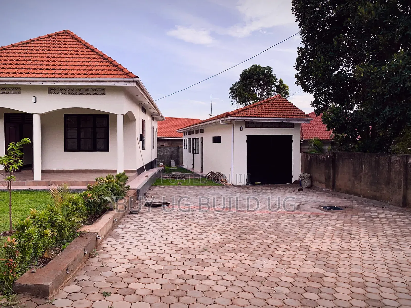 4bdrm Bungalow in Kyanja Kungu, Central Division for sale