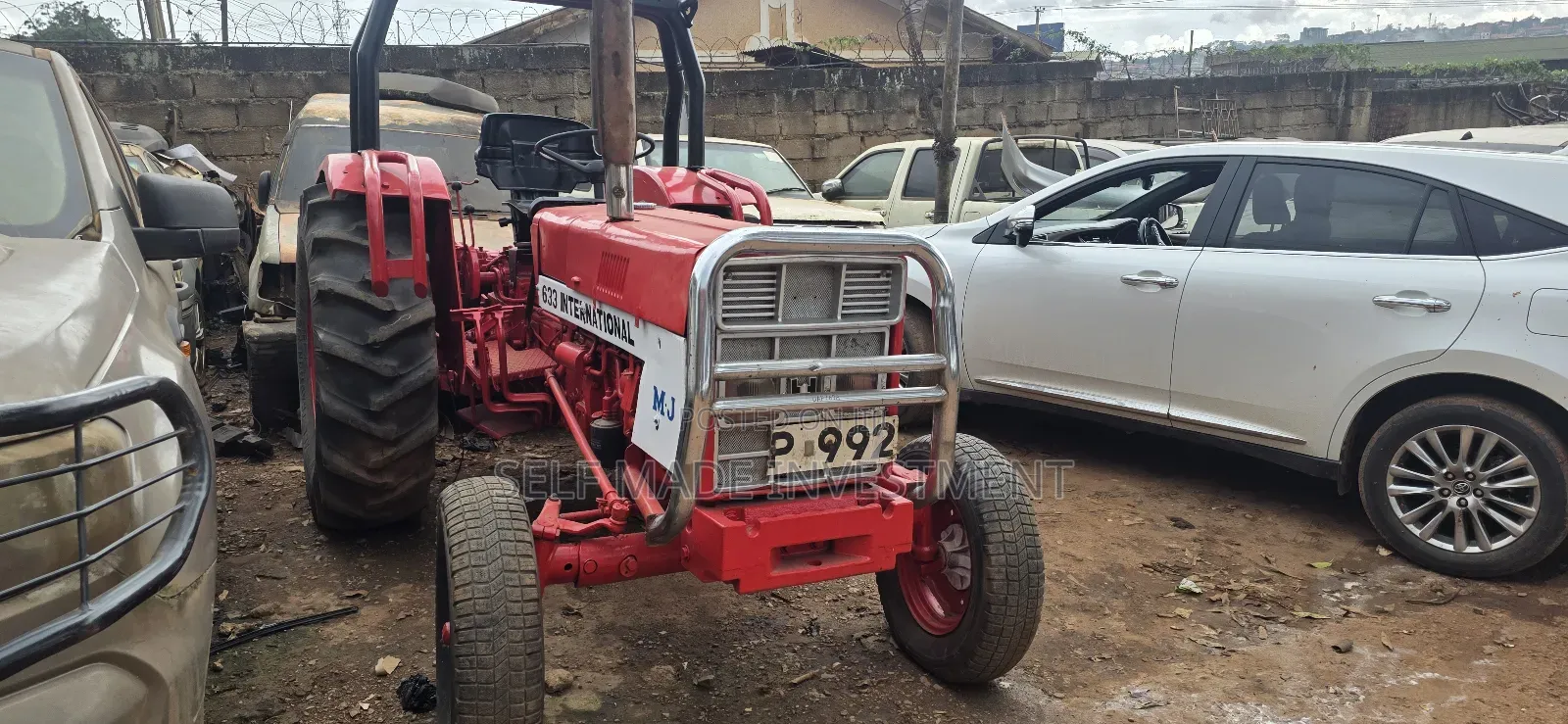 Mj 633 International Tractor