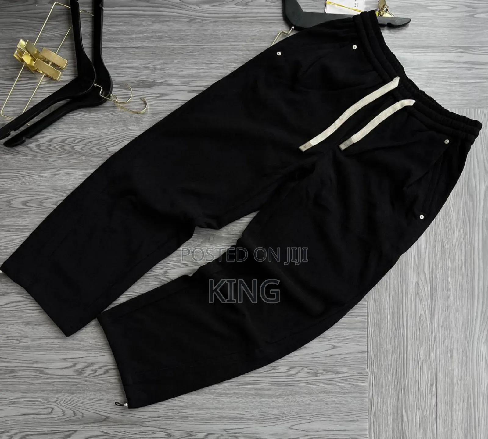 Fear of God Essentials Relaxed Fleece Sweatpants,