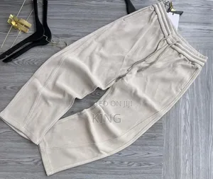 Fear of God Essentials Relaxed Fleece Sweatpants,