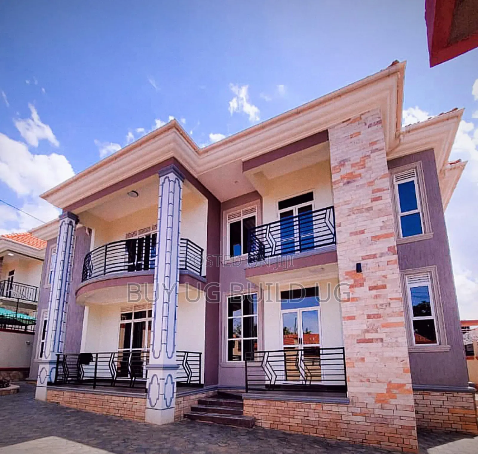 5bdrm Duplex in Kyanja, Central Division for sale
