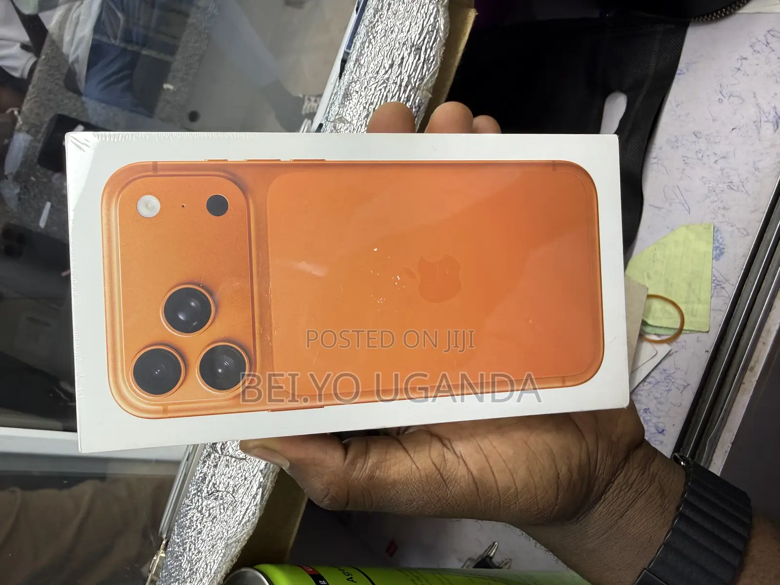 New Apple iPhone 17 Pro Max 1 TB Orange