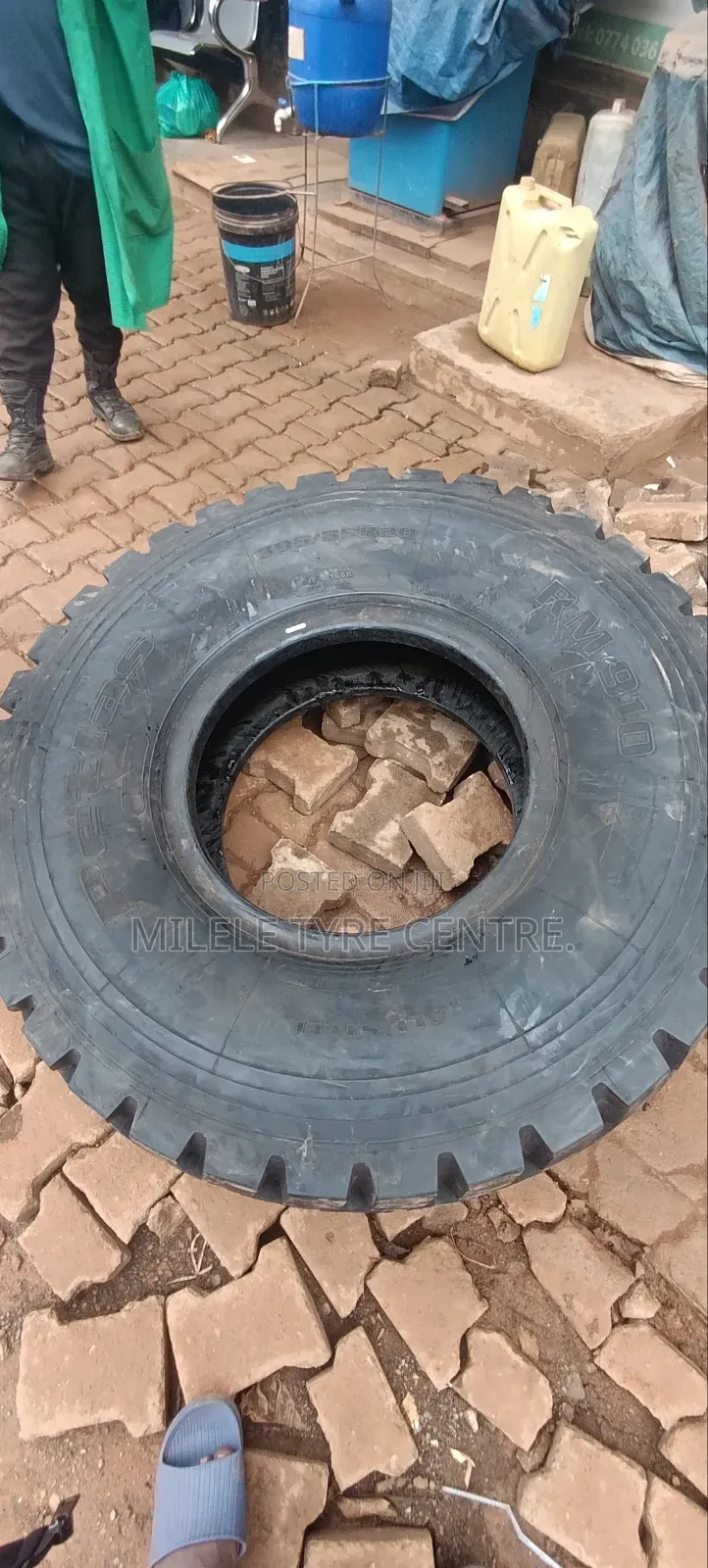 395/85r20 Tires