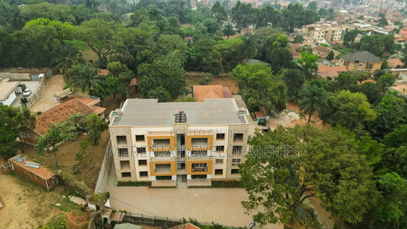 3bdrm Apartment in Kisugu, Makindye for sale