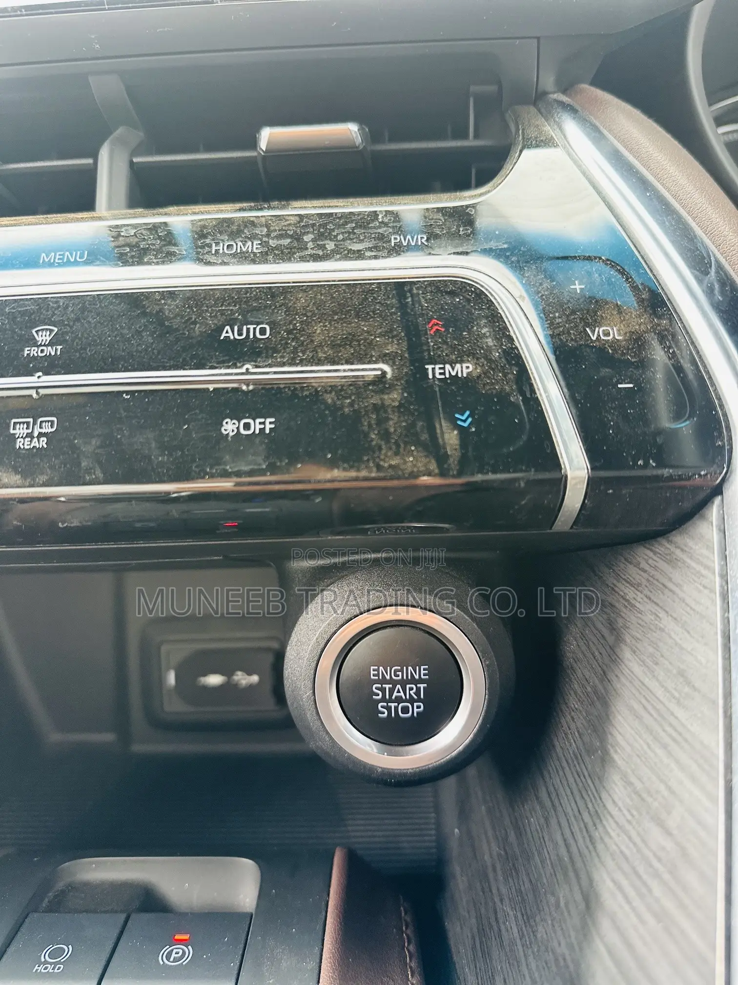 Toyota Harrier 2.0 2020 White