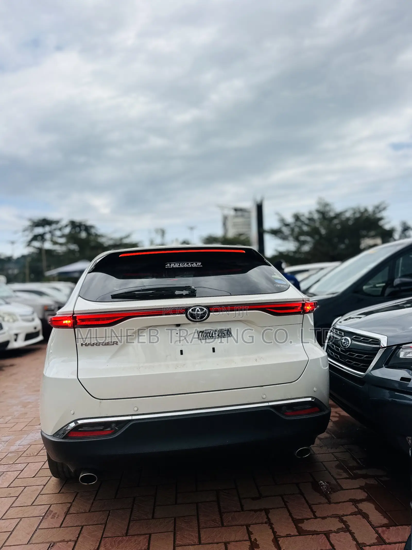 Toyota Harrier 2.0 2020 White