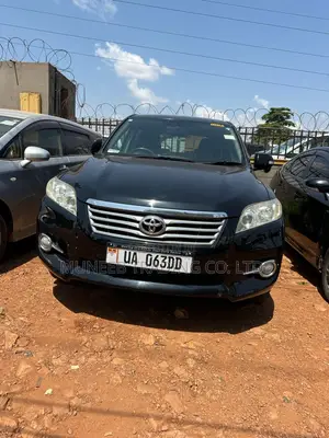 Toyota Vanguard 2012