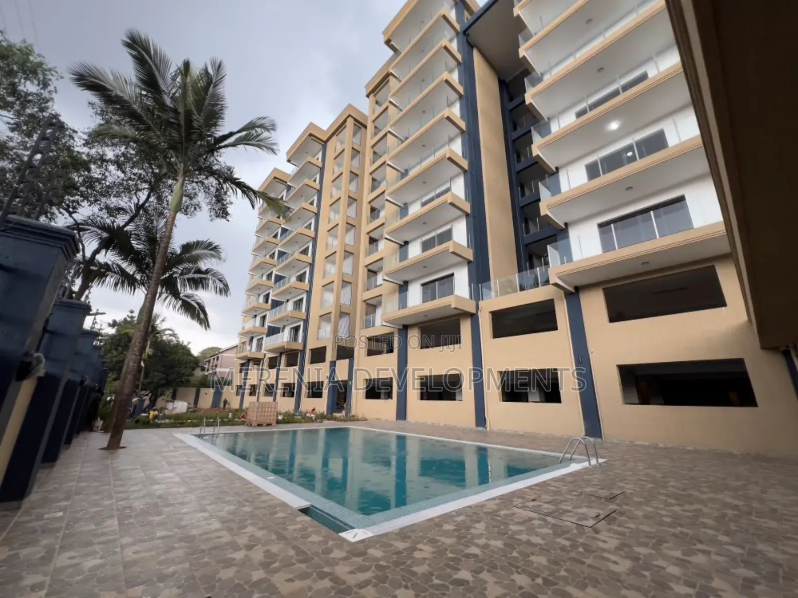 Furnished 4bdrm Condo in Kololo, Central Division for sale