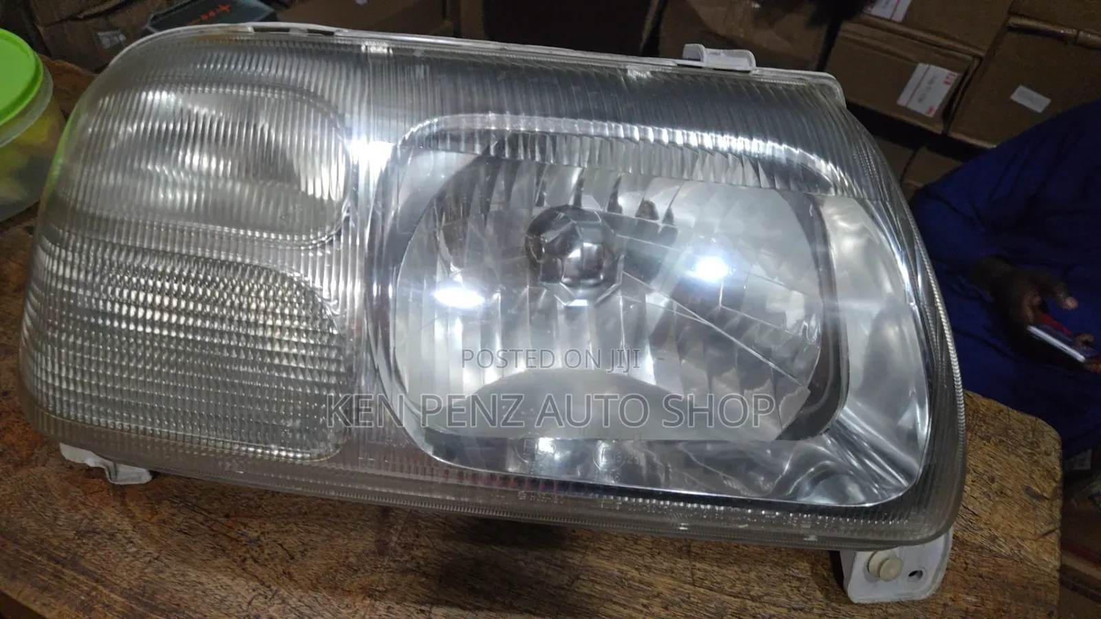 Suzuki Grand Vitara 2002 Headlamp