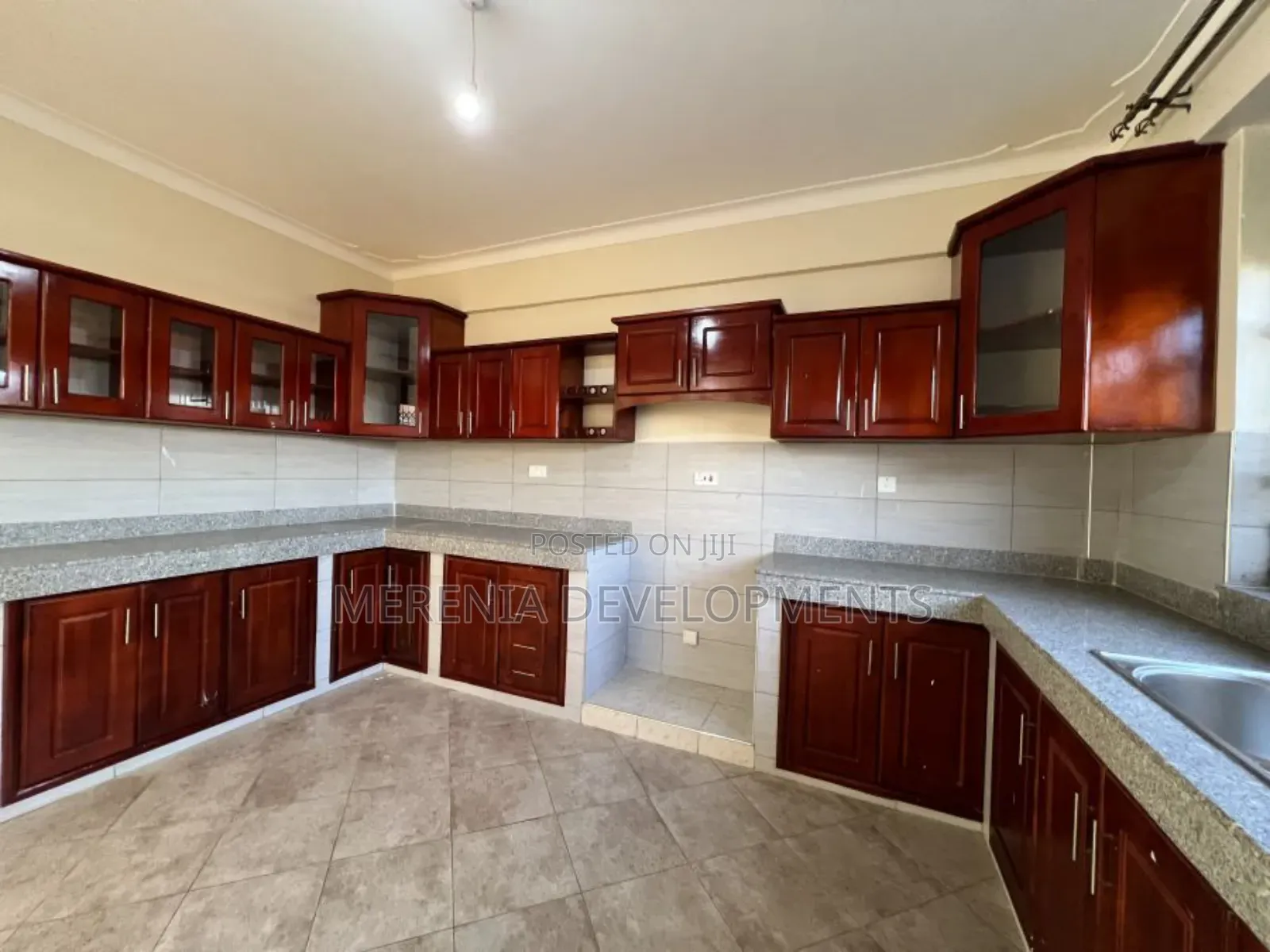 3bdrm Apartment in Namugongo, Central Division for rent