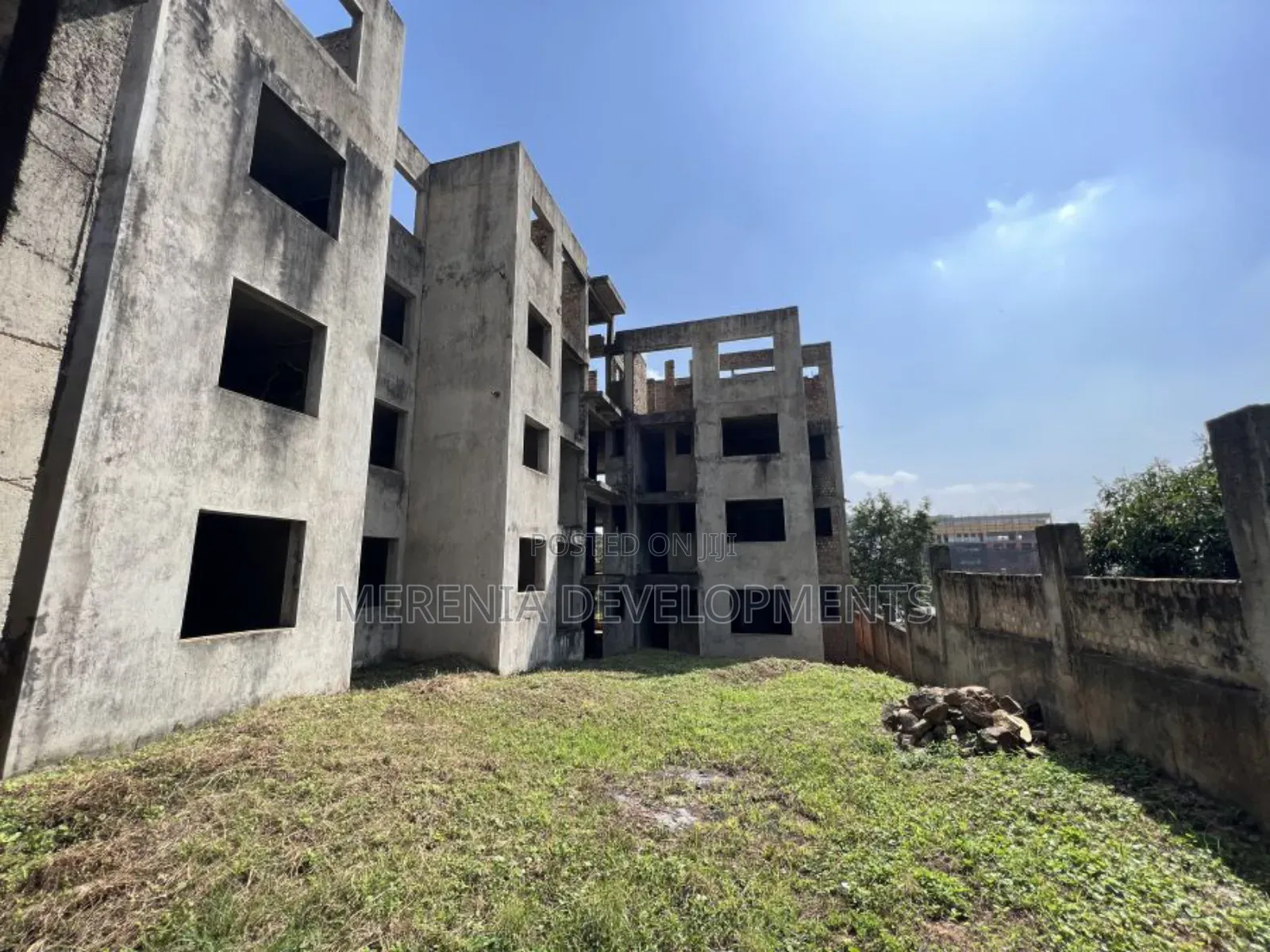 2bdrm Apartment in Kololo, Central Division for sale