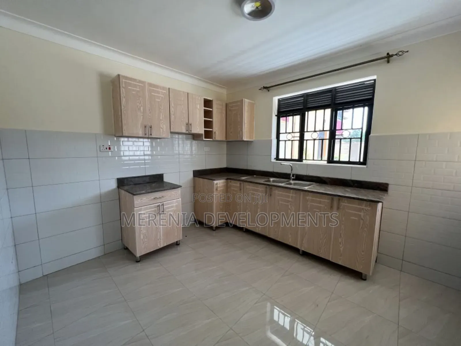 3bdrm Apartment in Munyonyo, Central Division for rent