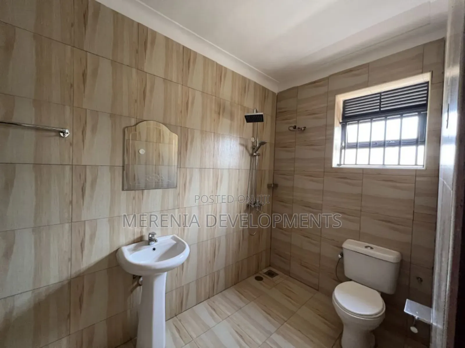 3bdrm Apartment in Munyonyo, Central Division for rent