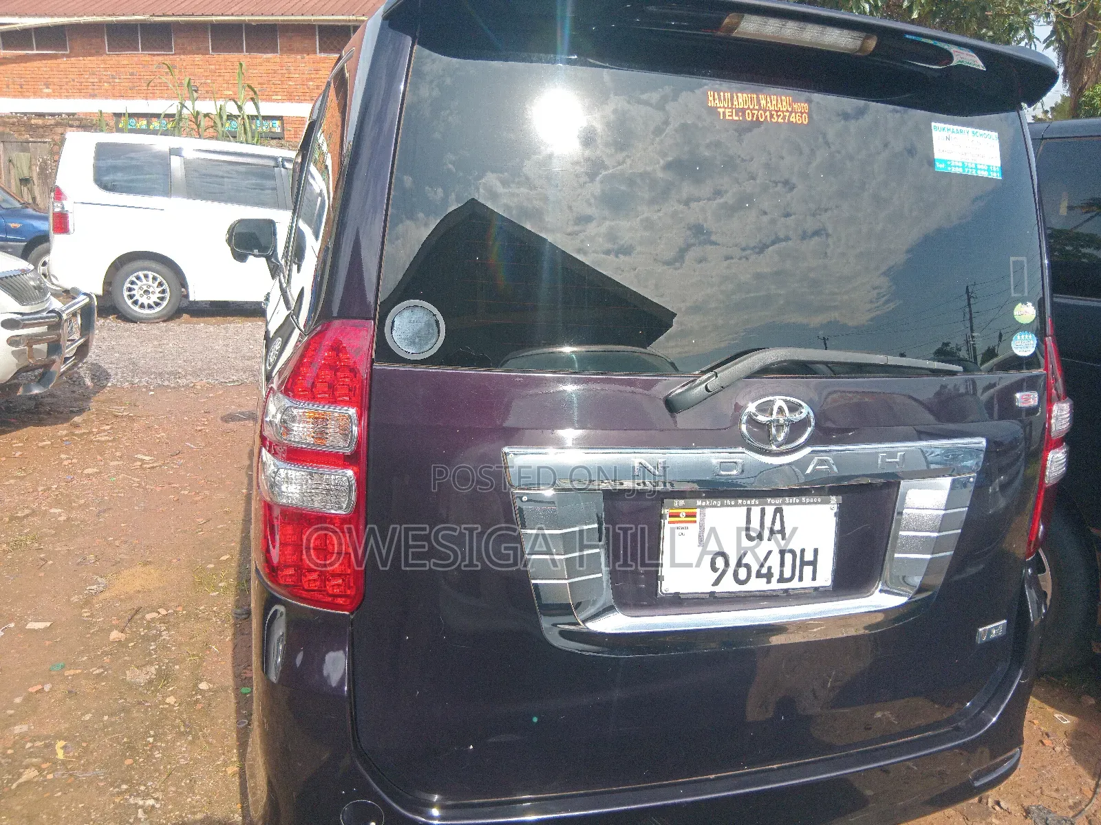 Toyota Noah 2011 Black