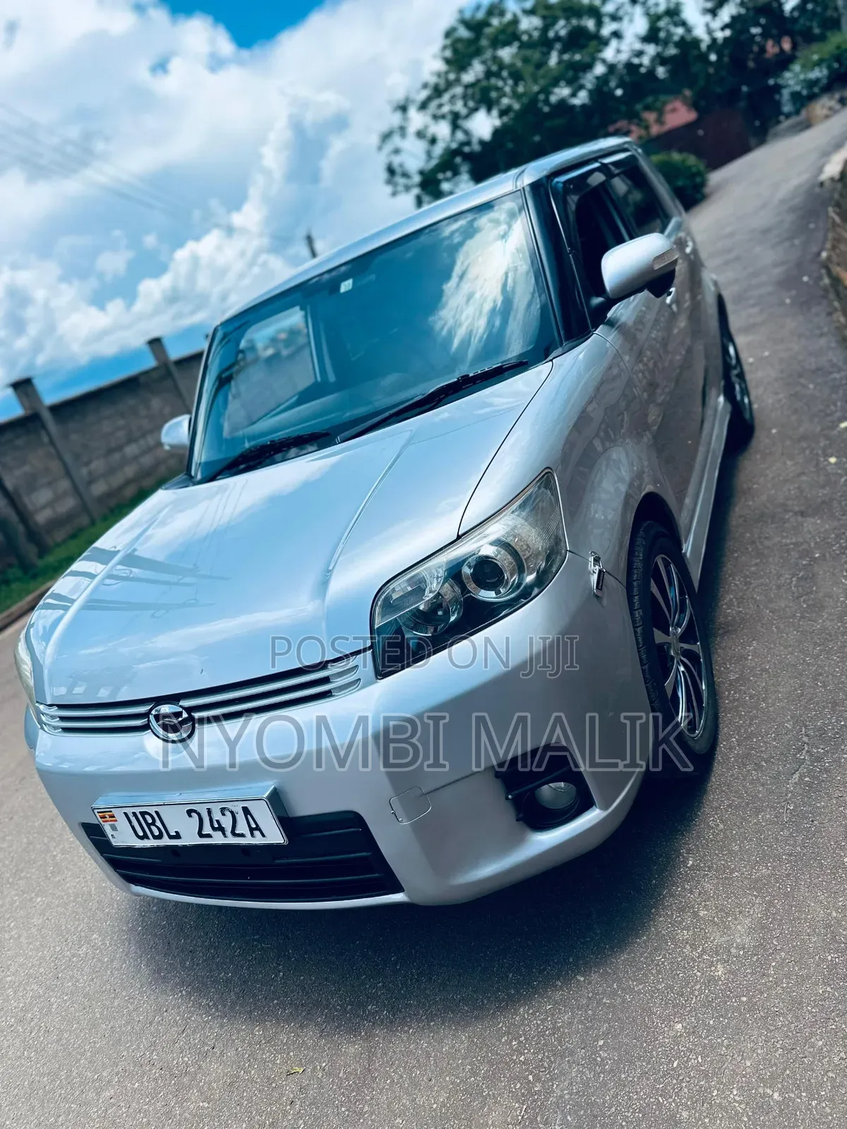 Toyota Corolla Rumion 2012 Silver