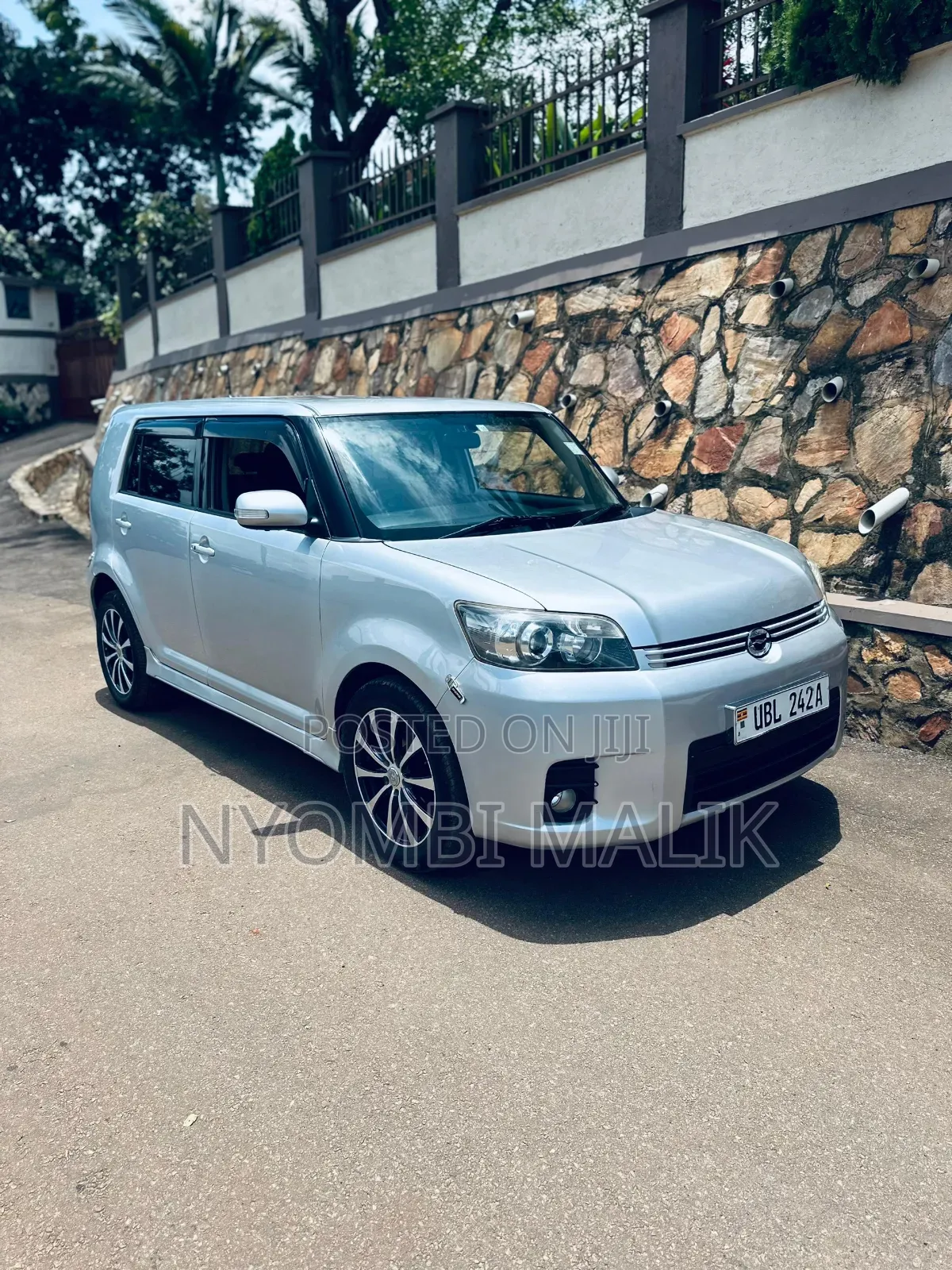 Toyota Corolla Rumion 2012 Silver