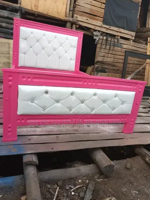 Pink and White Bed 4*6
