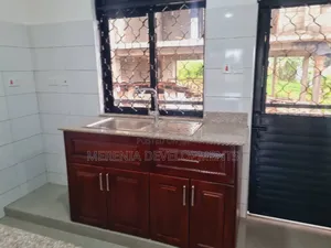 1bdrm House in Kira for rent