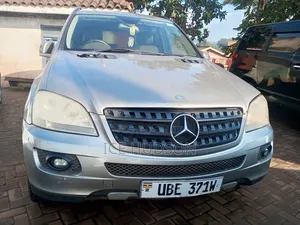 Mercedes-Benz M Class 2008 Gold