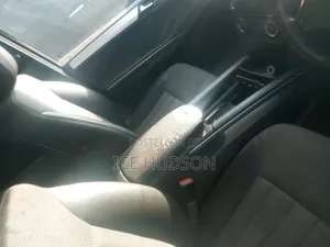 Mercedes-Benz M Class 2008 Gold