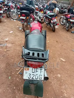 Simba UG Boss+ 100cc 2022 Red