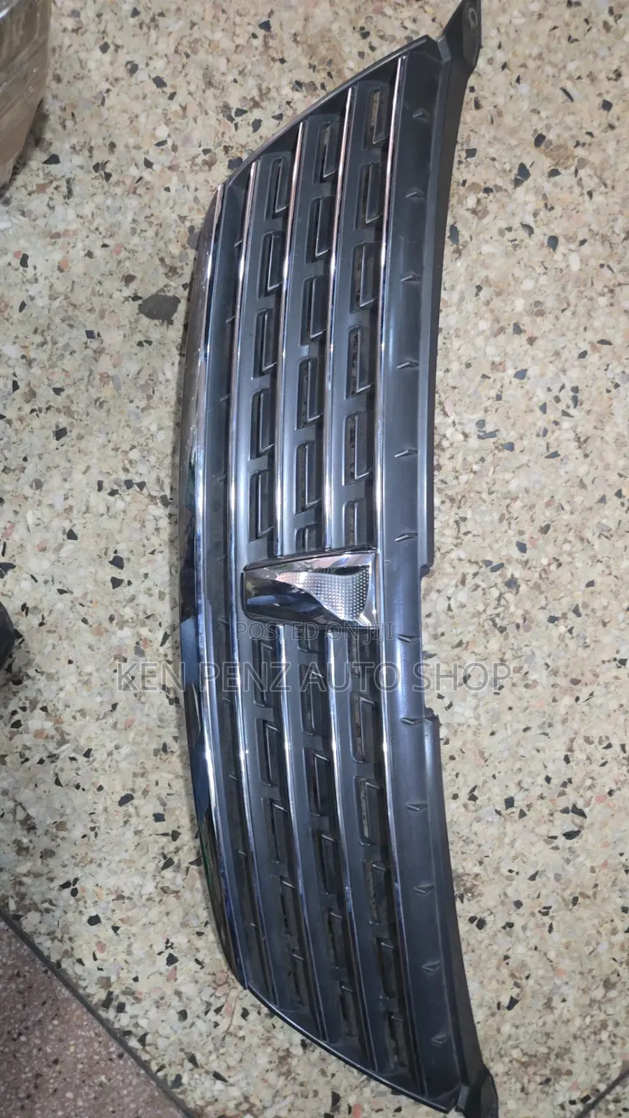 Toyota Premio X 2002 Front Grill