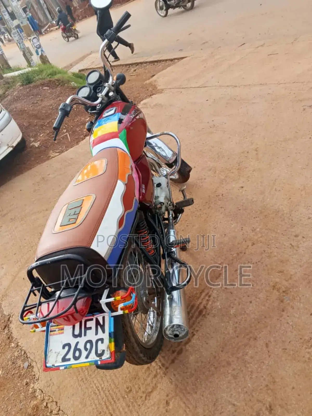 Bajaj Boxer 100 2025 Red