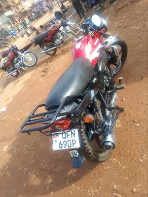Hero Hunter 125 2023 Red