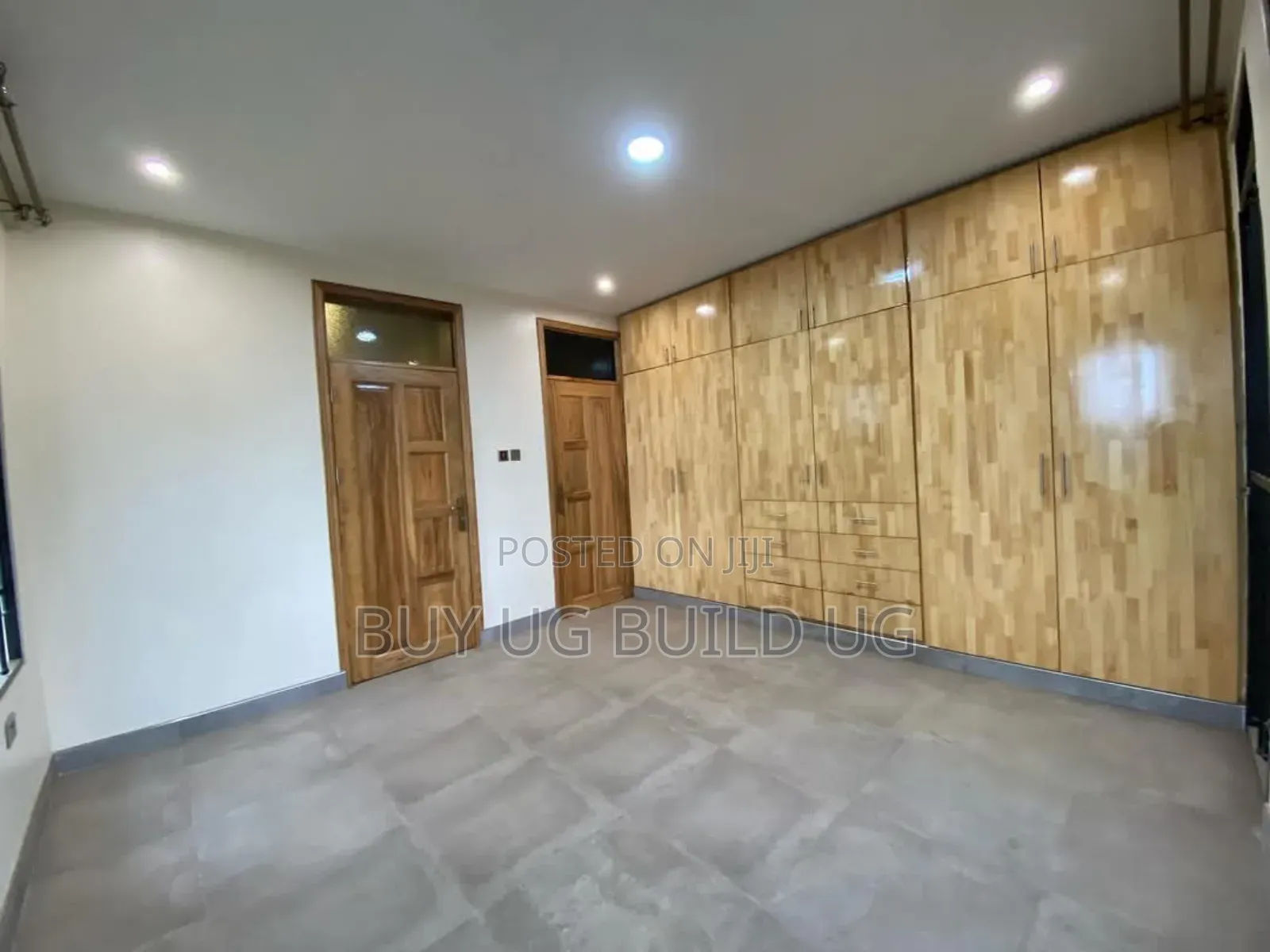 3bdrm Apartment in Kyaliwajjala Town, Central Division for rent