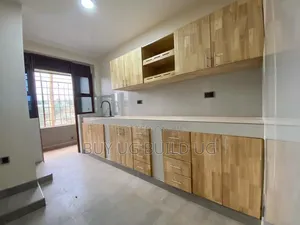 3bdrm Apartment in Kyaliwajjala Town, Central Division for rent