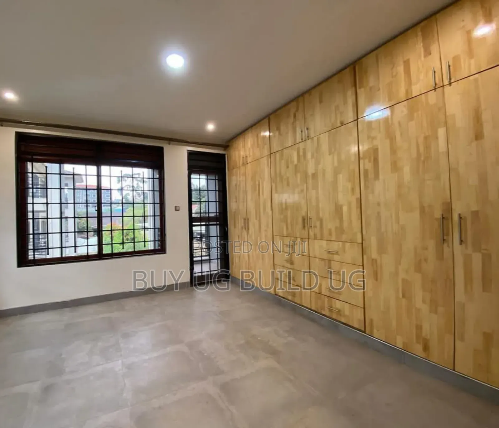 3bdrm Apartment in Kyaliwajjala Town, Central Division for rent