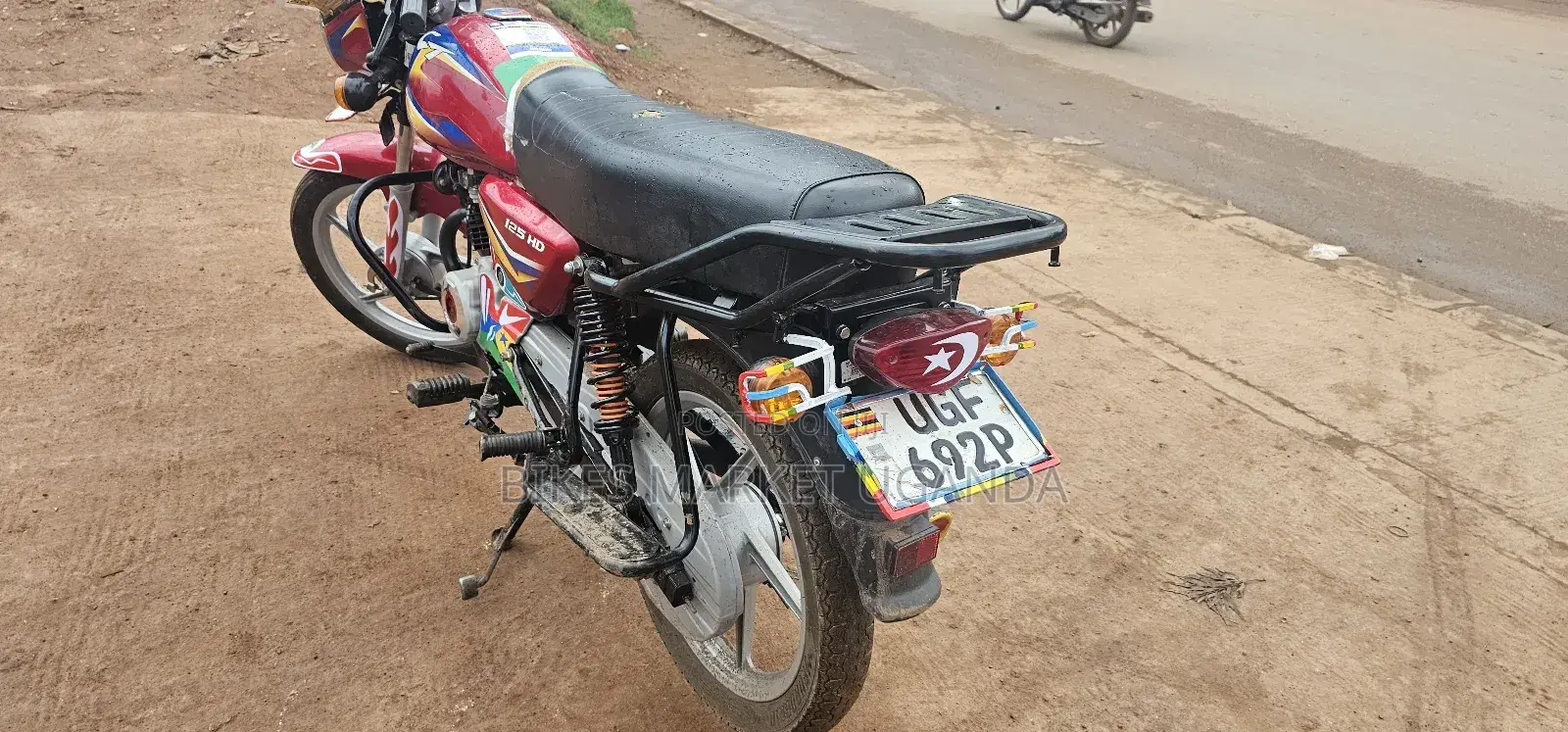 Bajaj CT 125X 2025 Red