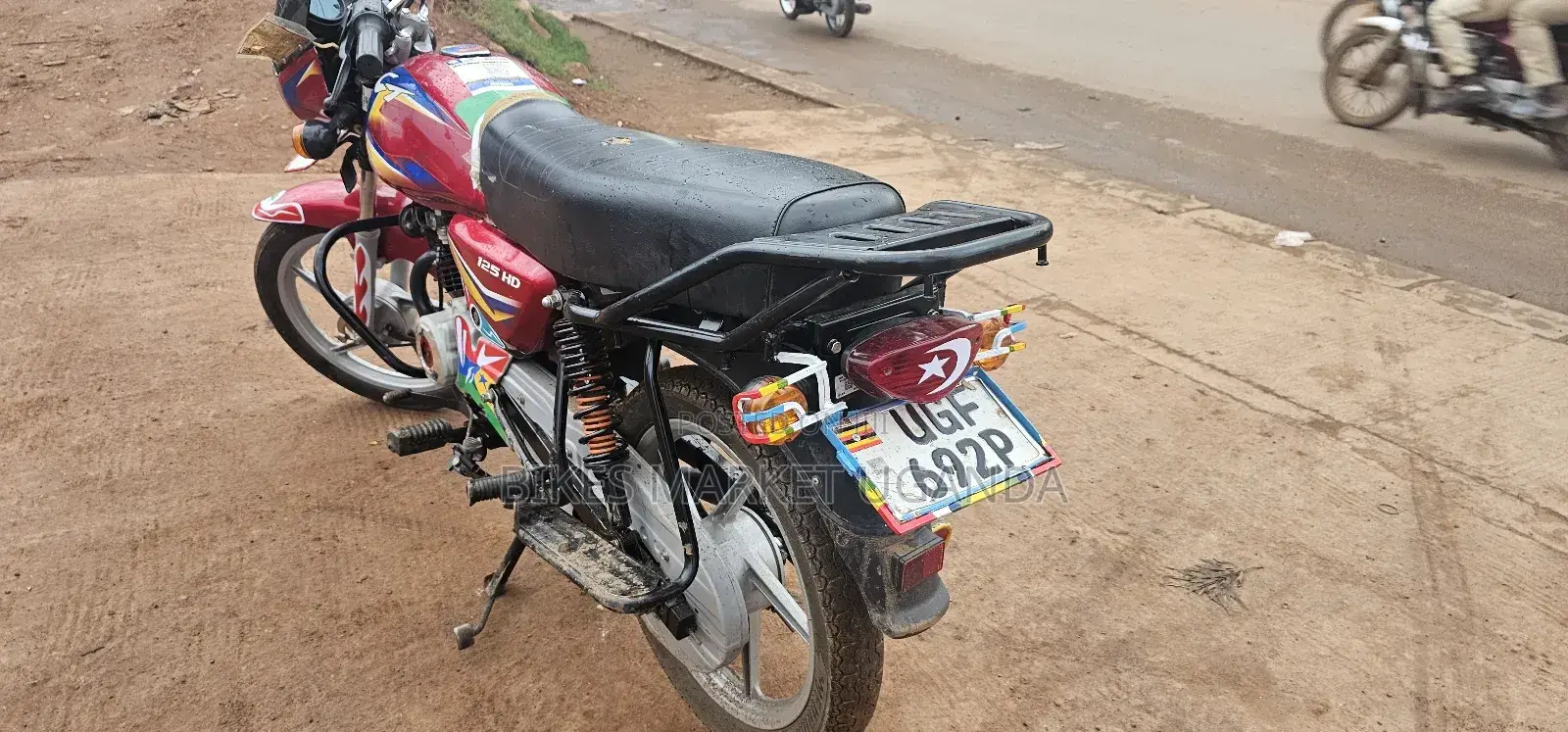 Bajaj CT 125X 2025 Red