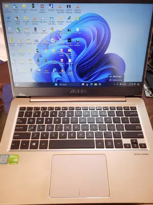 Laptop Asus ZenBook UX430UQ 12GB Intel Core i5 HDD+SSD 256GB