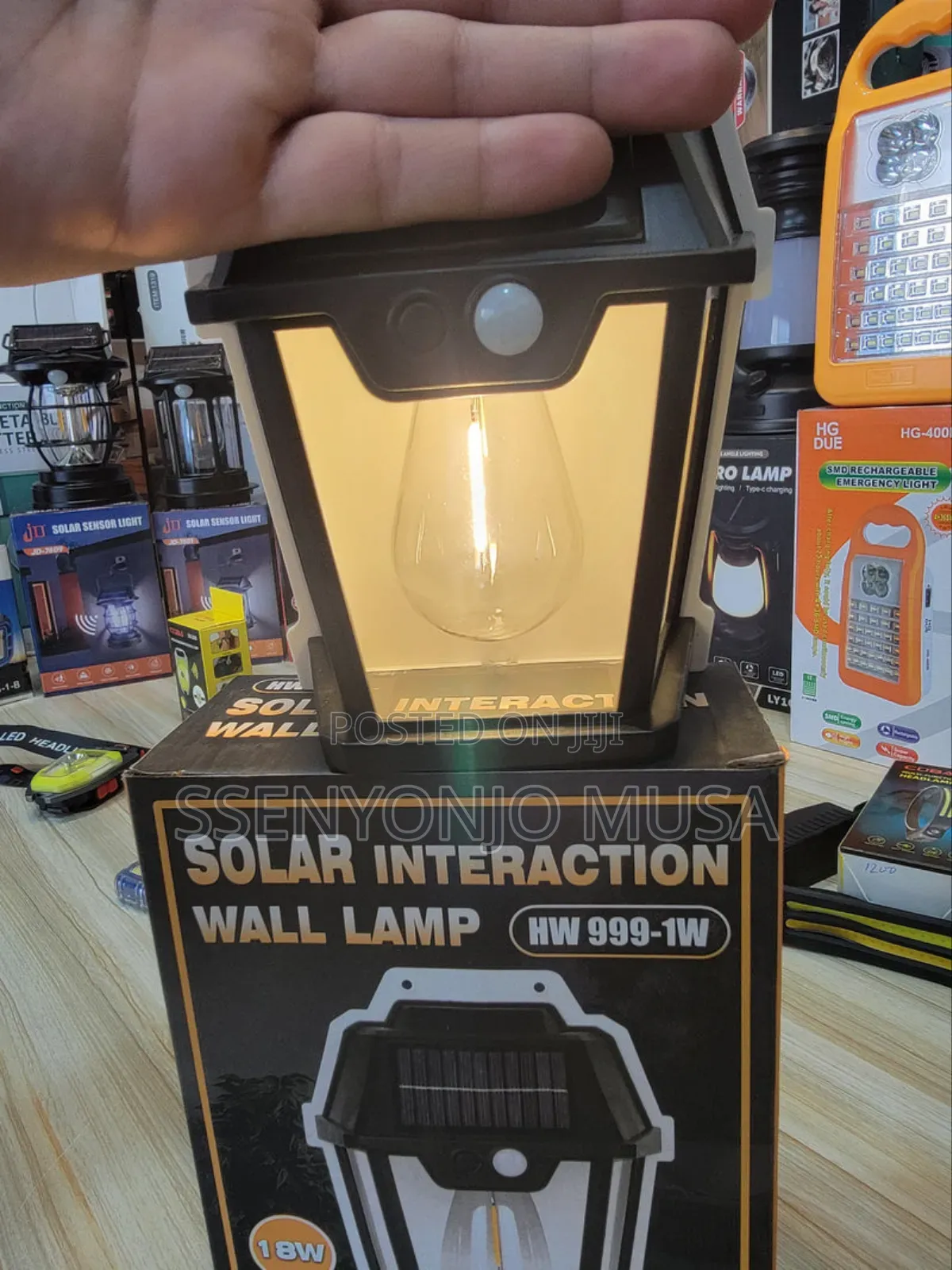 Solar Wall Lamp Hw 999 – Motion Sensor Solar Led Outdoor Light