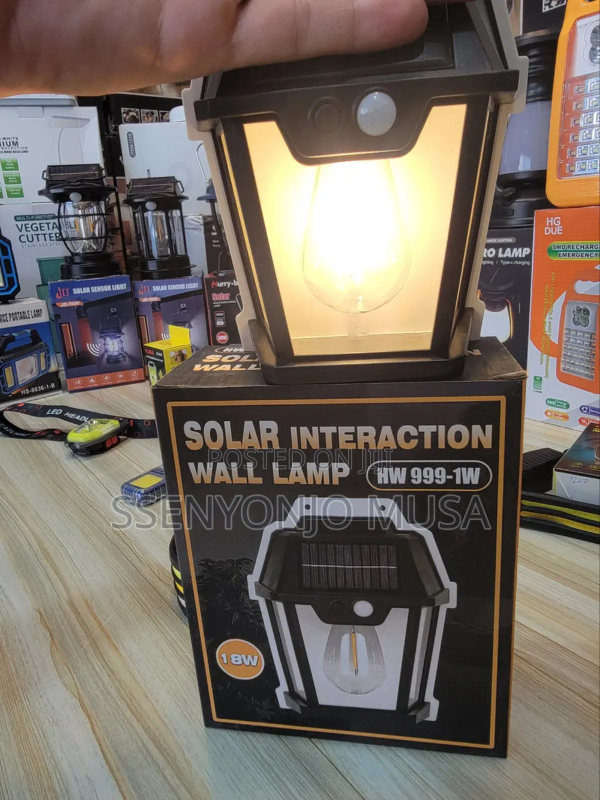 Solar Wall Lamp Hw 999 – Motion Sensor Solar Led Outdoor Light