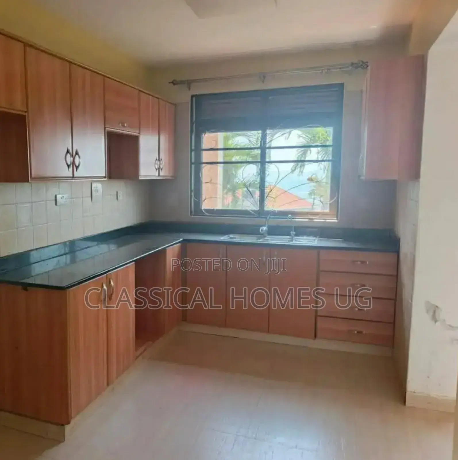 5bdrm Duplex in Naguru, Central Division for rent