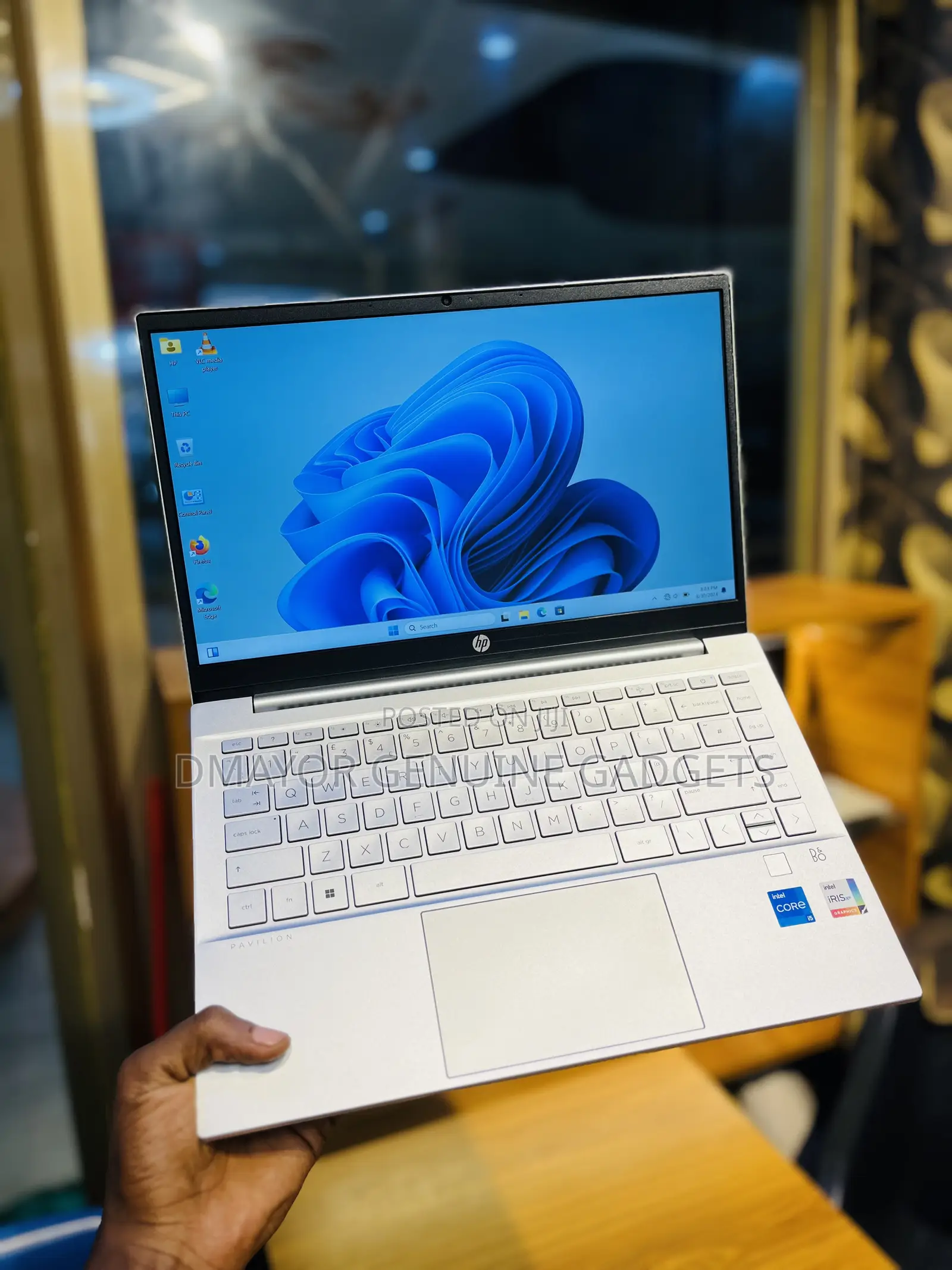 Laptop HP Pavilion 15-cs3063cl 16GB Intel Core i5 SSD 256GB