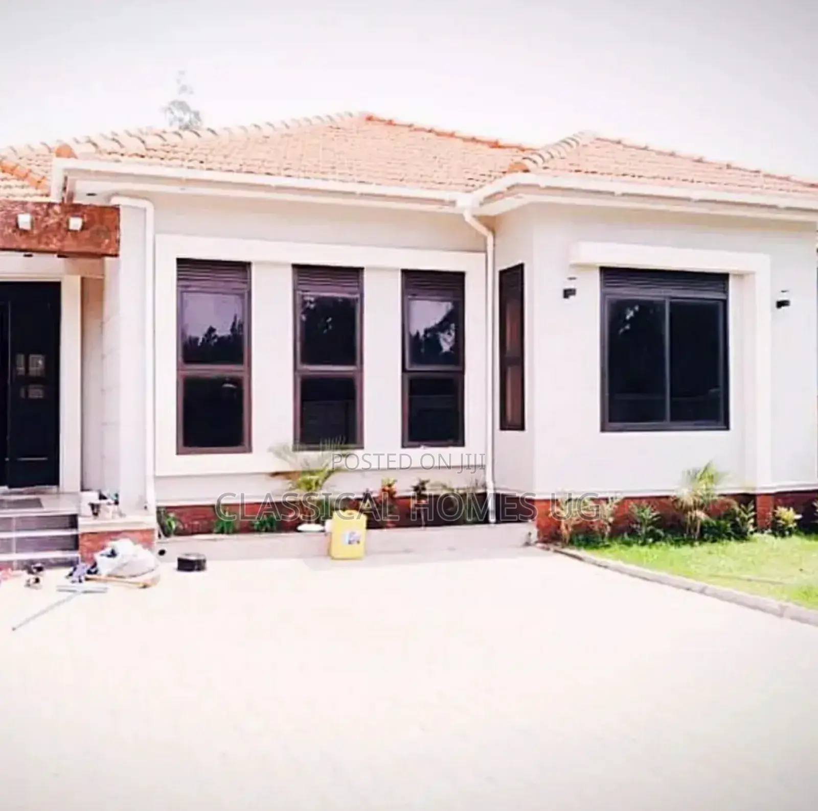 3bdrm Bungalow in Luzira, Central Division for rent