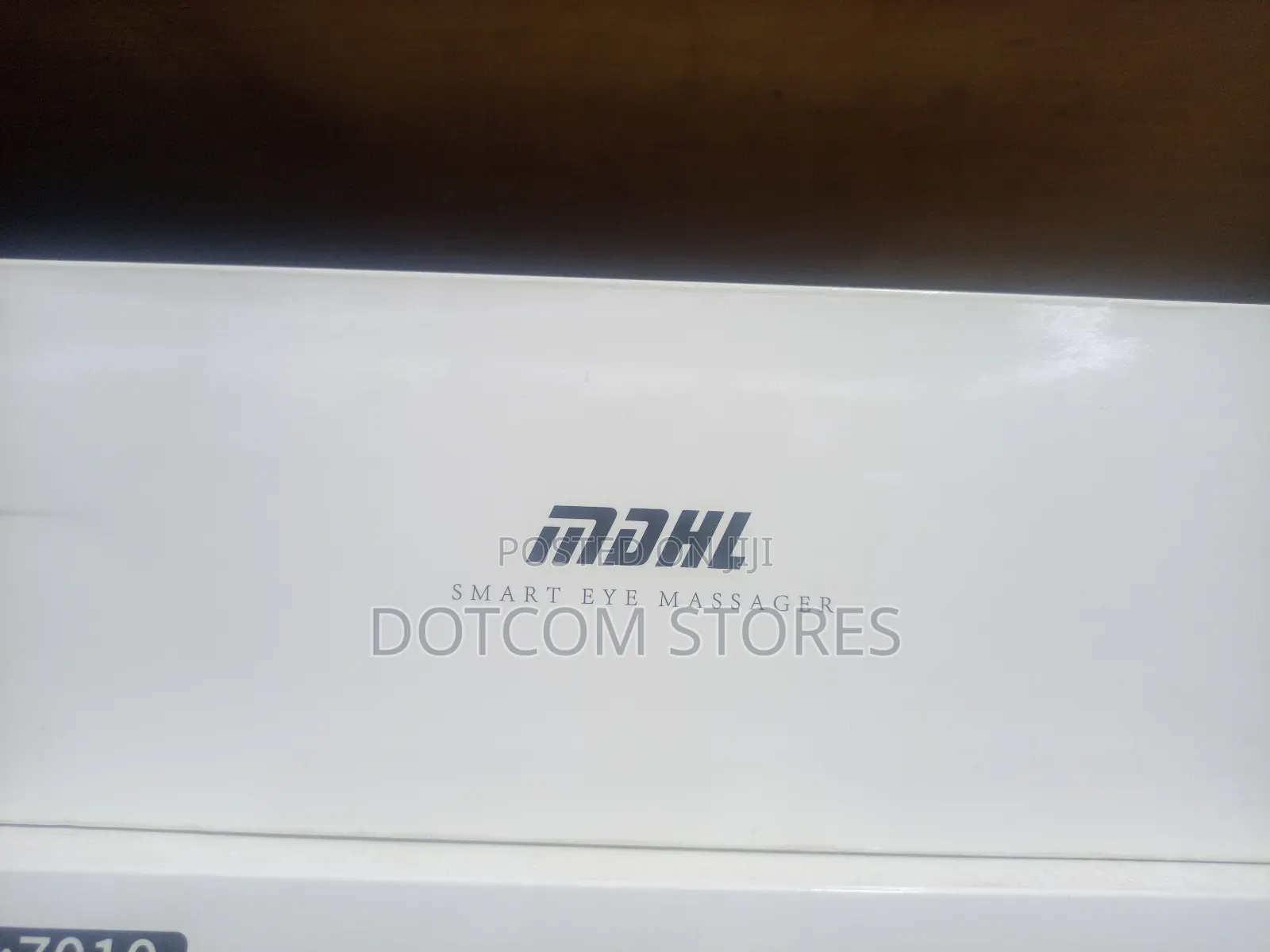 MDHL Brand Smart Eye Massager.