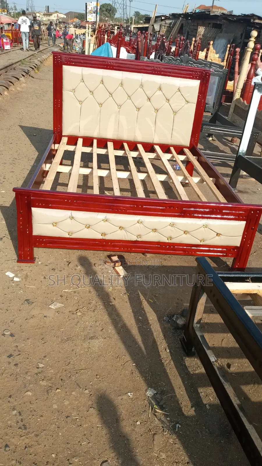 Cream Bed 5x6