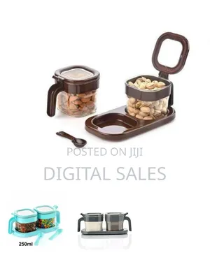 2-Piece Spice Jar Set With a Tray