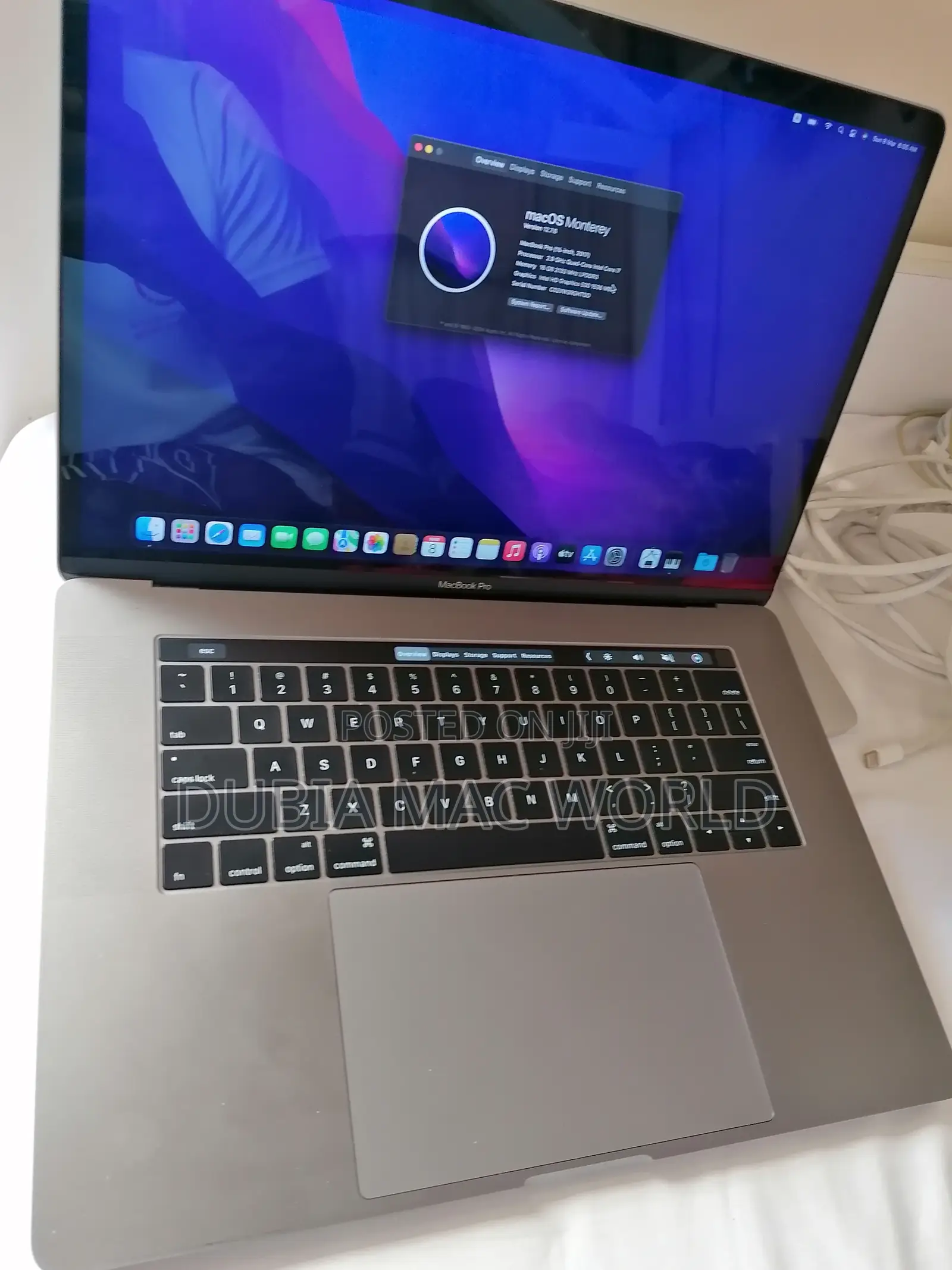 Laptop Apple MacBook Pro 2017 16GB Intel Core i7 SSD 256GB