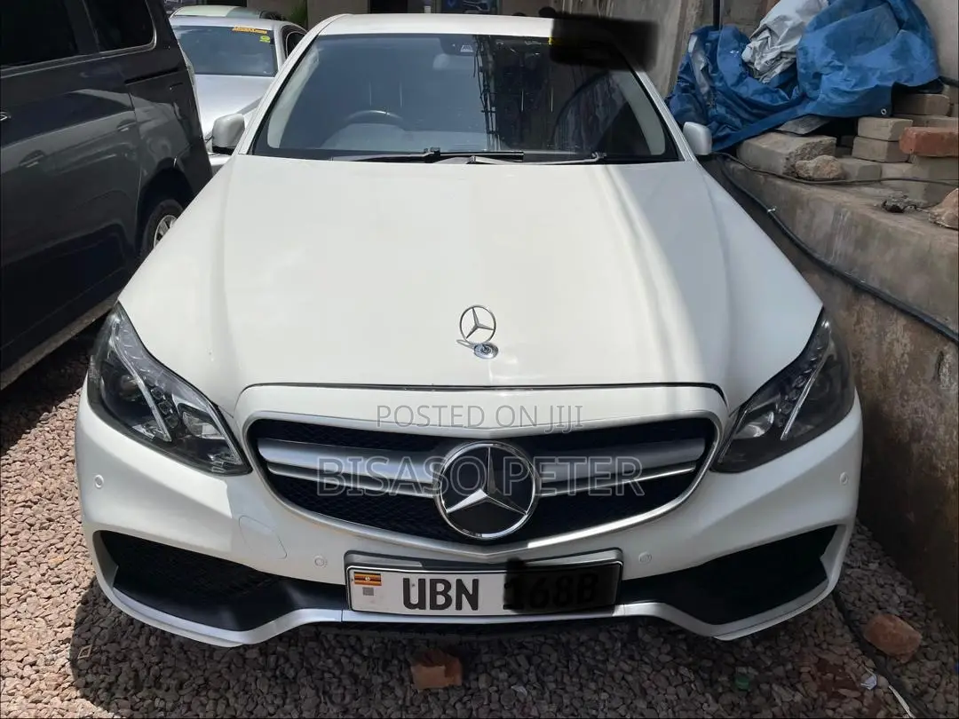 Mercedes-Benz E300 2015 White